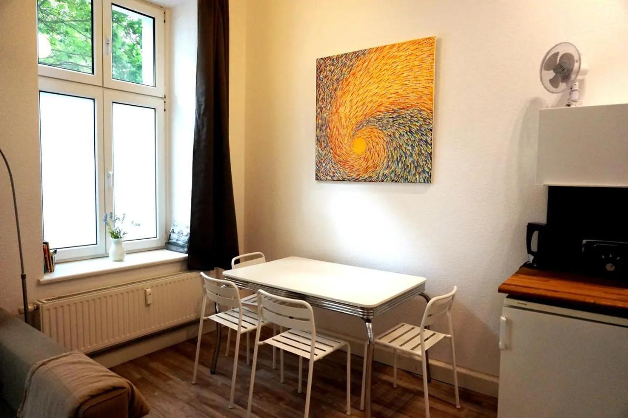 Cozy Studio In Friedrichshain, 4 Quiet Guests Only Берлін Екстер'єр фото