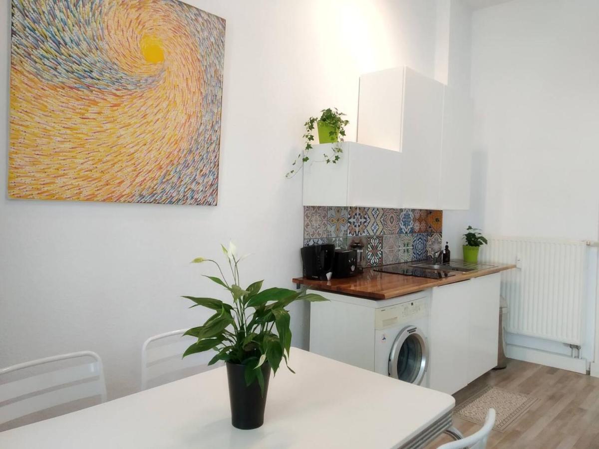 Cozy Studio In Friedrichshain, 4 Quiet Guests Only Берлін Екстер'єр фото
