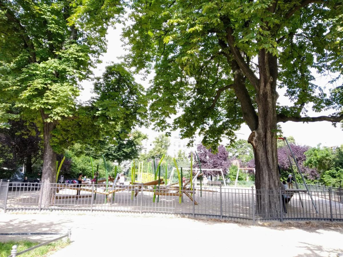 Cozy Studio In Friedrichshain, 4 Quiet Guests Only Берлін Екстер'єр фото
