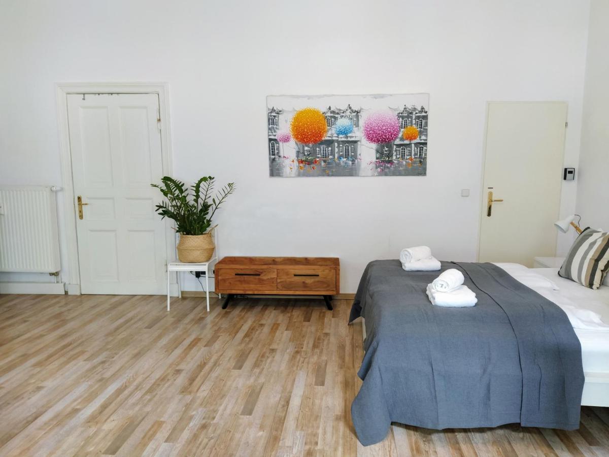 Cozy Studio In Friedrichshain, 4 Quiet Guests Only Берлін Екстер'єр фото