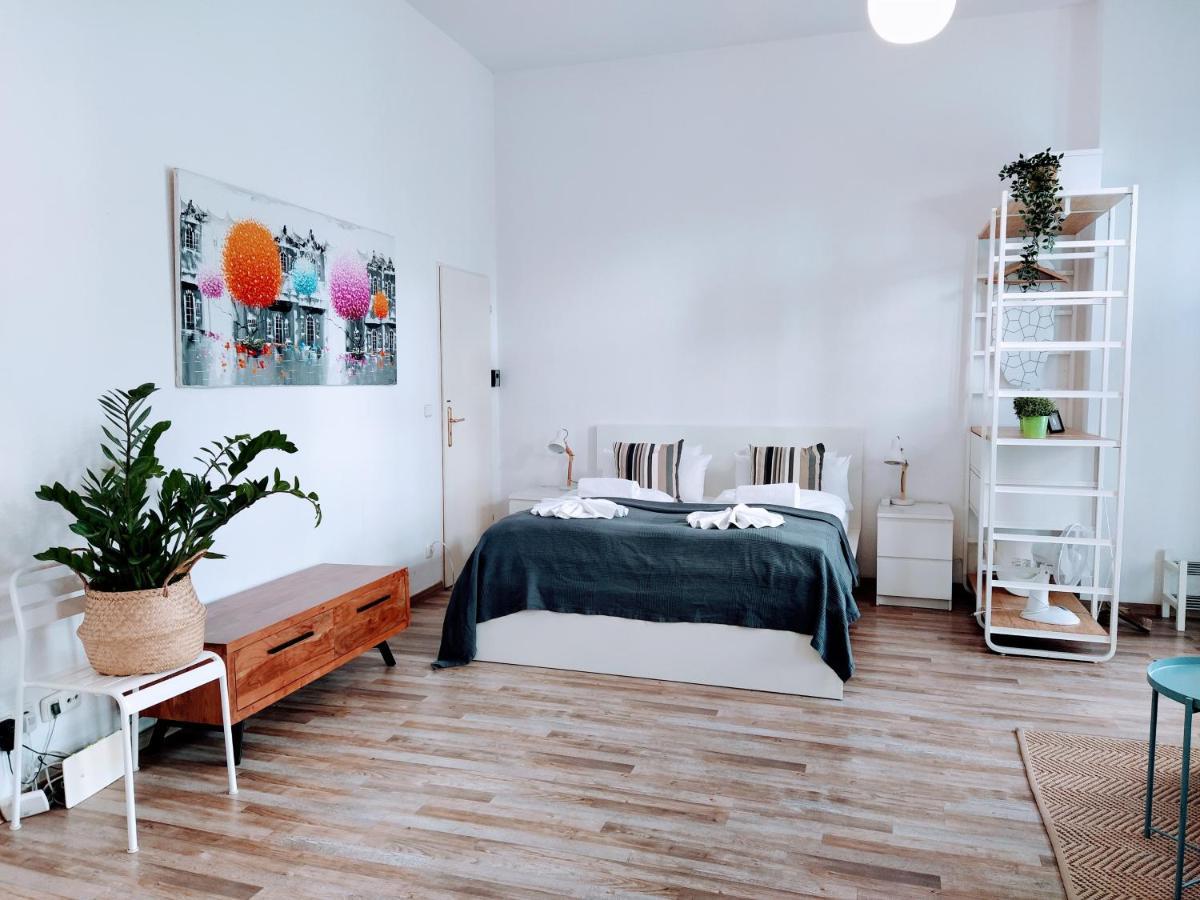 Cozy Studio In Friedrichshain, 4 Quiet Guests Only Берлін Екстер'єр фото